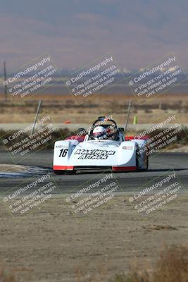 media/Nov-17-2024-CalClub SCCA (Sun) [[5252d9c58e]]/Group 5/Qual (Star Mazda Entrance)/